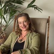 Belverzoek voor tarotist  Diya - onlinemediums